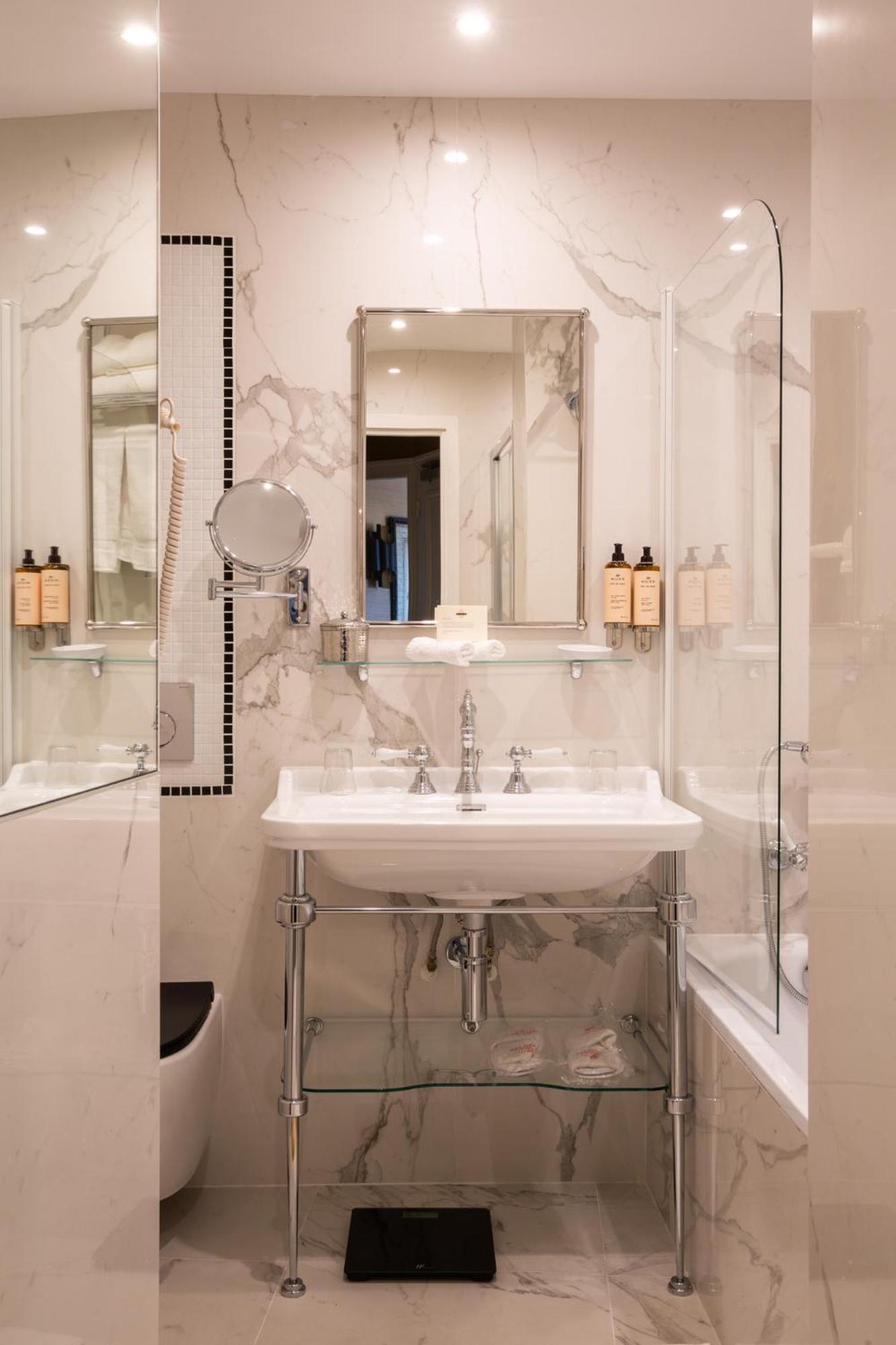 Hotel Le Relais Saint-germain 4*